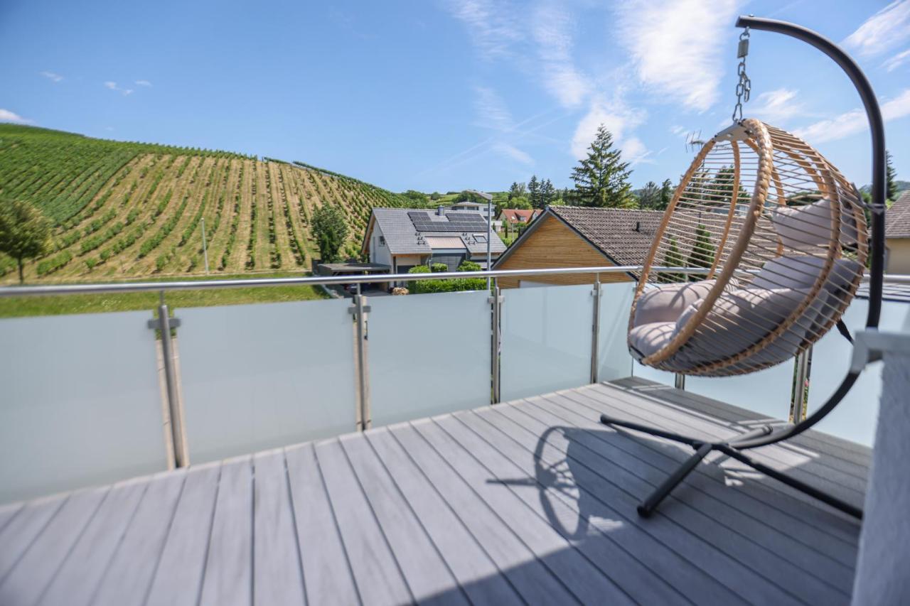 Penthouse-Wohnung I 100 Qm I Blick Auf Die Weinreben I Nespresso I Emma Matratzen Auggen Eksteriør bilde